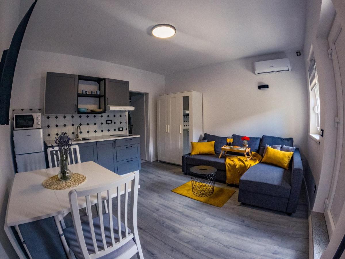 Deluxe Apartment And Studio "Nona Fa" Rijeka Exterior foto