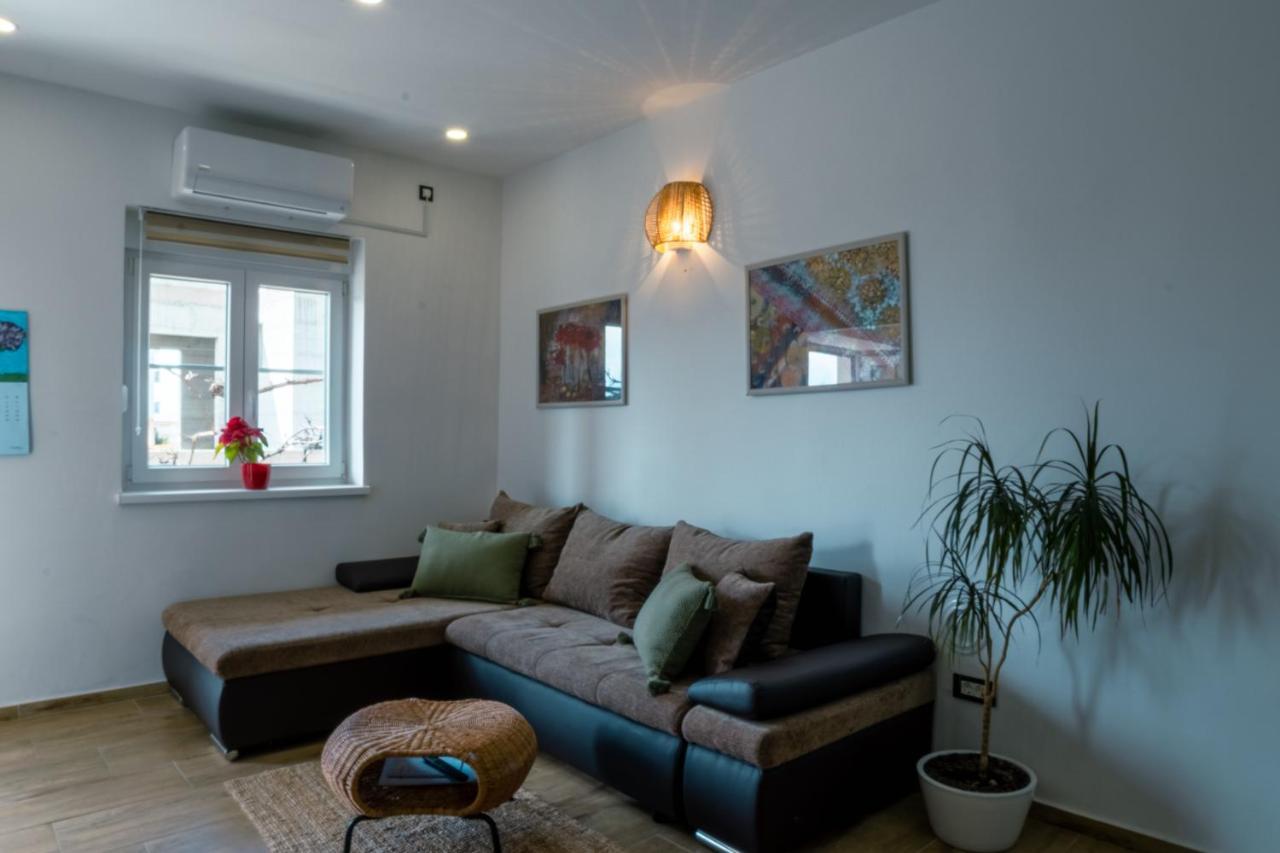 Deluxe Apartment And Studio "Nona Fa" Rijeka Exterior foto